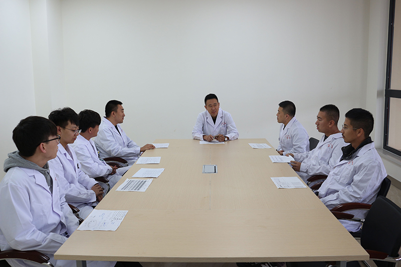 打造智慧醫(yī)院 市二院信息系統(tǒng)順利遷移升級(圖2) 打造智慧醫(yī)院 市二院信息系統(tǒng)順利遷移升級(圖2)