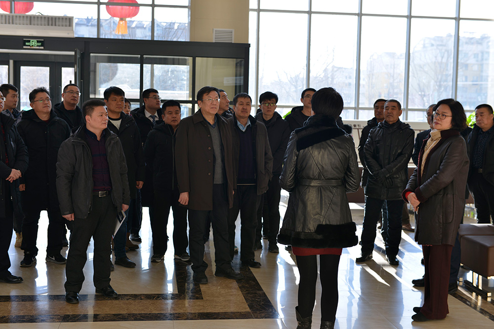 交流互通 和諧共贏 ——營口天賦房地產(chǎn)一行蒞臨集團(tuán)參觀交流(圖4) 交流互通 和諧共贏 ——營口天賦房地產(chǎn)一行蒞臨集團(tuán)參觀交流(圖4)