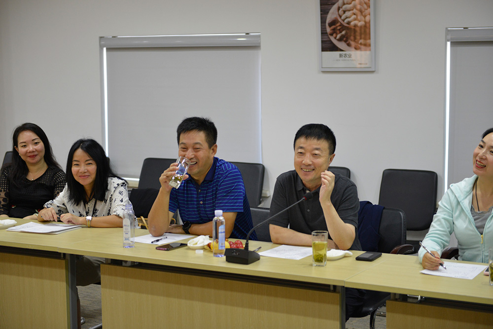 “智聯清華、并肩同行” ——清華經管學院EMBA遼寧校友會走進正業(yè)集團(圖2)