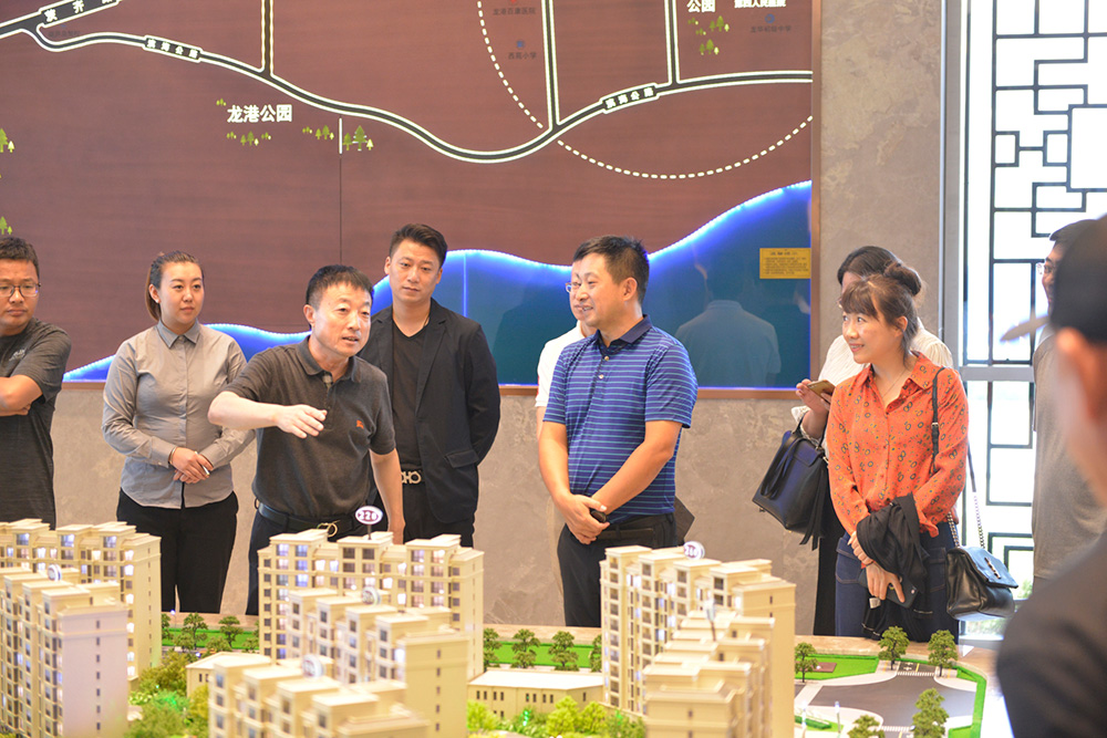 “智聯清華、并肩同行” ——清華經管學院EMBA遼寧校友會走進正業(yè)集團(圖8)