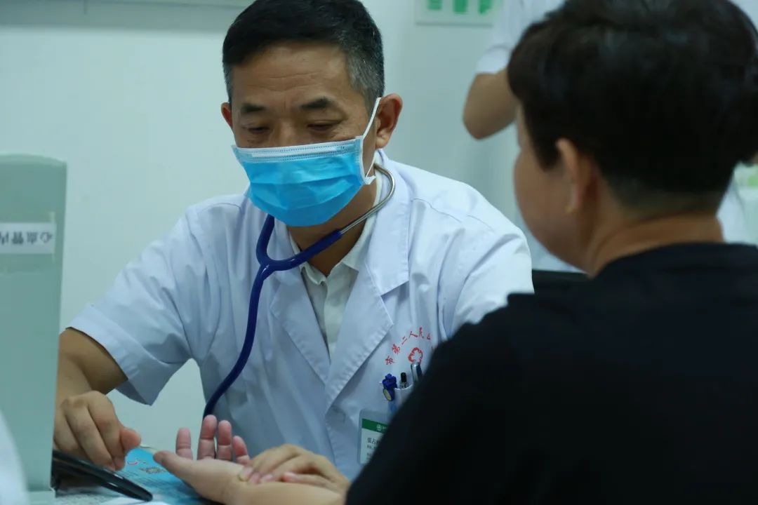 全國首批！遼西首例！葫蘆島市第二人民醫(yī)院心臟中心完成遼西首例Micra AV無導(dǎo)線起搏器植入術(shù)(圖1)