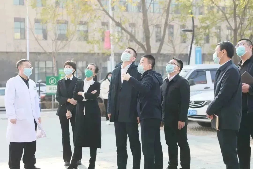 龍港區(qū)人大、區(qū)政府領導一行視察調(diào)研龍港國際醫(yī)療健康產(chǎn)業(yè)園(圖16)