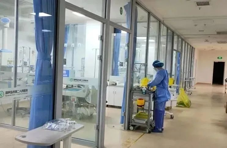 人民醫(yī)院為人民，市二院舉全院之力保障醫(yī)療救治，牢守生命防線！(圖11)